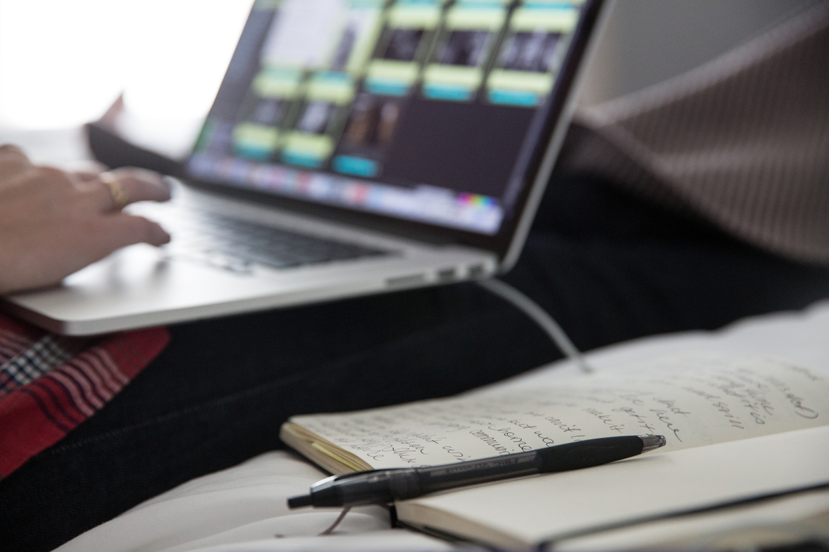 writing a journalism profile story